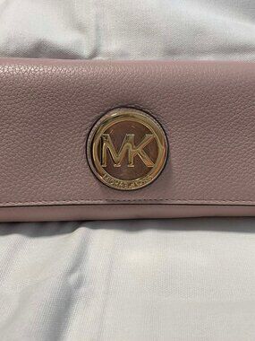 Michael Kors Blush Pink Leather Wallet | MK Logo Flap Snap Clutch
